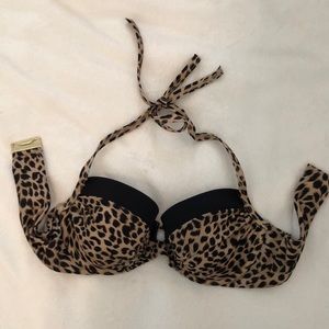 Victoria’s Secret bikini top